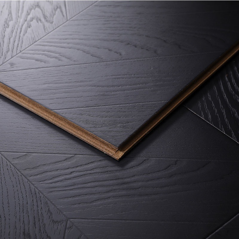 Lantai Laminate Oak Hitam