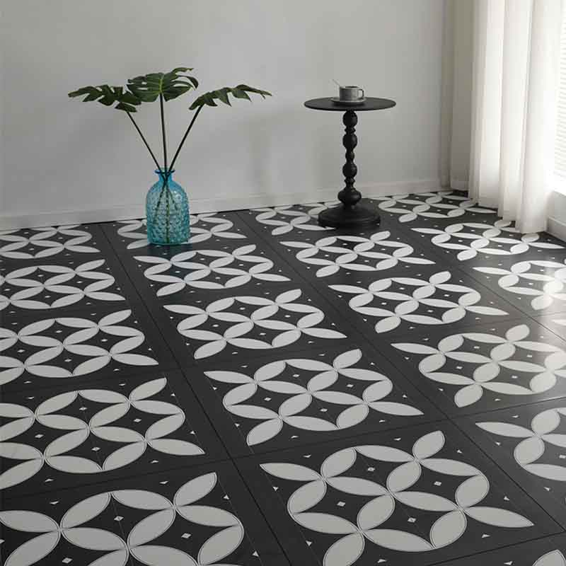 Lantai Laminat Semanggi Empat Daun